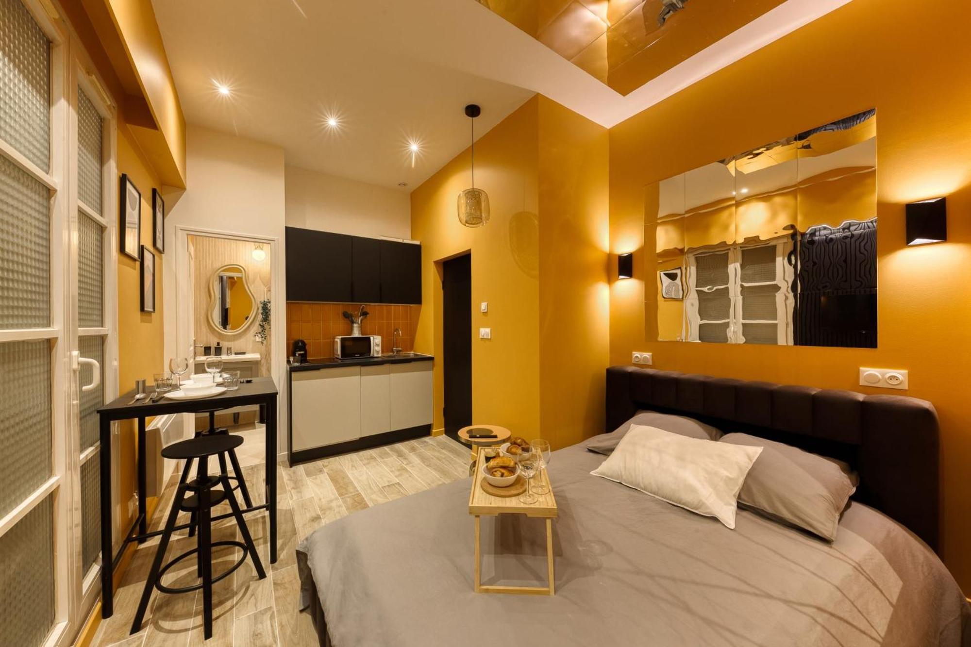 Deluxe Spa Suite Caramel Sweetness Melun Dış mekan fotoğraf