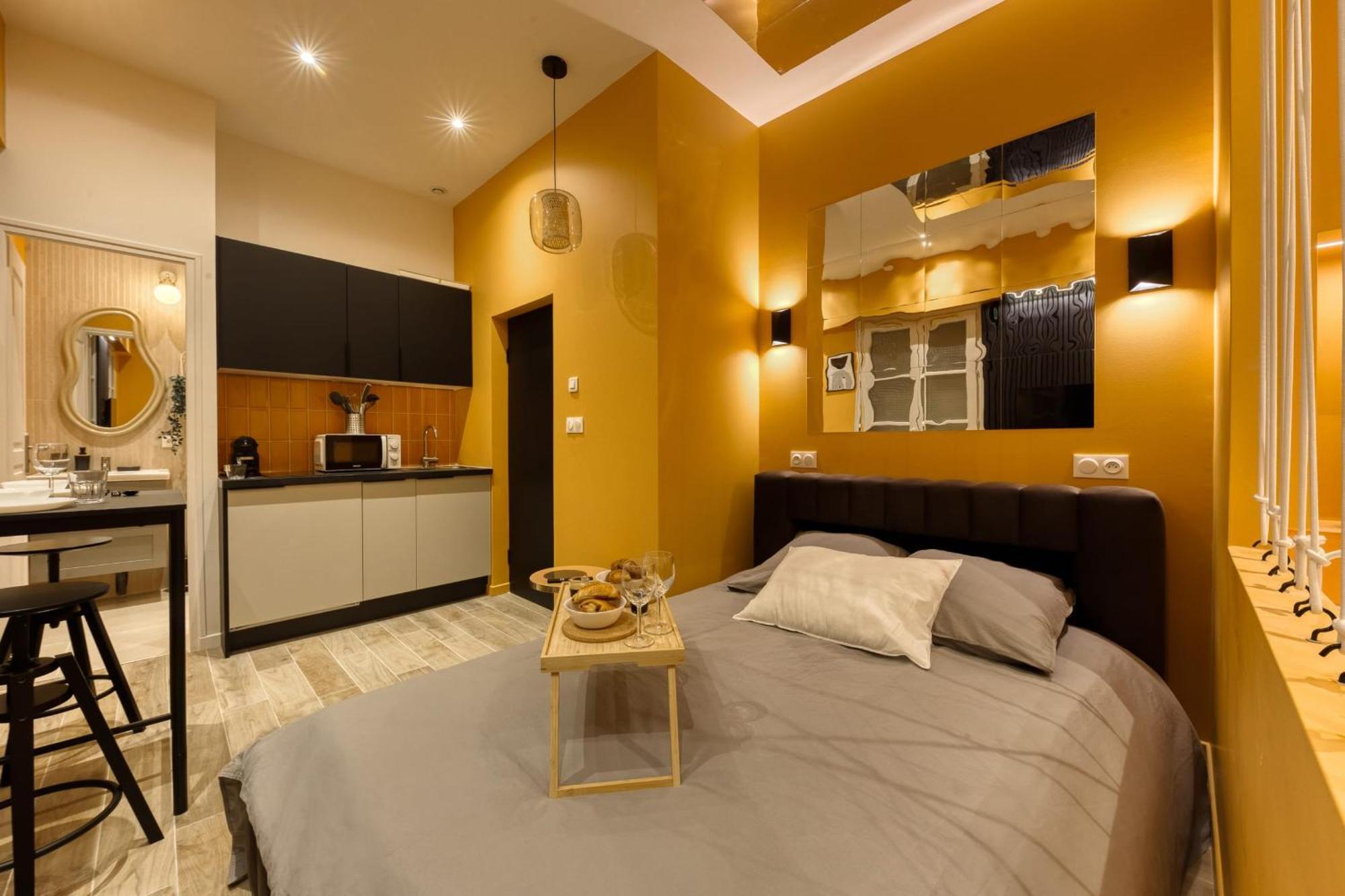 Deluxe Spa Suite Caramel Sweetness Melun Dış mekan fotoğraf
